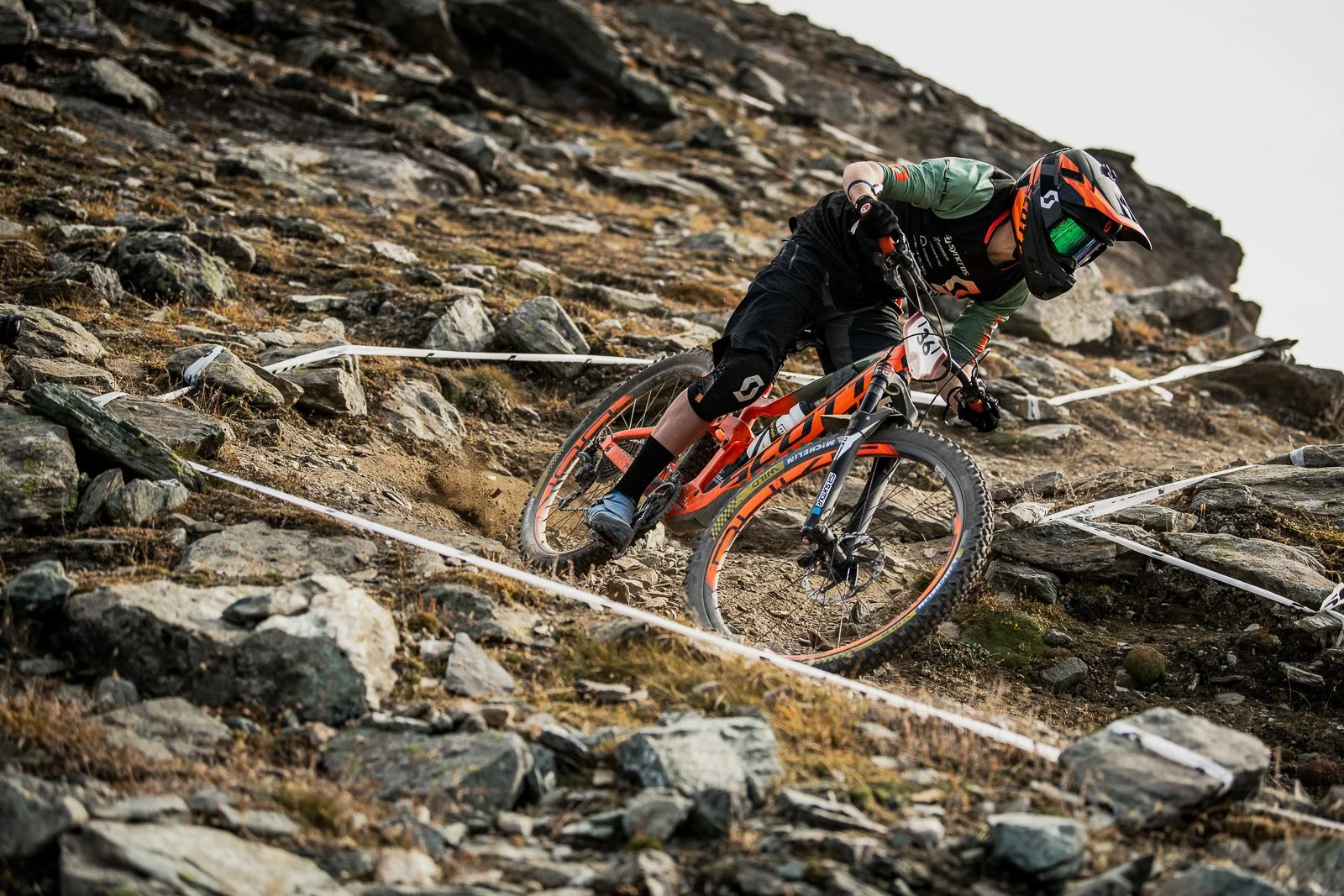 Prima pagina 38 Prima pagina -Vendite Caschi 70940196 10157263643830211 8373470366290411520 n