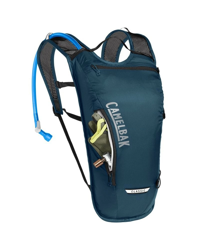 Camelbak Classic Light Zaino Idrico Bici 4 Litri, Gibraltar Navy/Black (Sacca Idrica Crux Da 2 Litri Inclusa) 9 Camelbak Classic Light Zaino Idrico Bici 4 Litri, Gibraltar Navy/Black (Sacca Idrica Crux Da 2 Litri Inclusa) - immagine 7