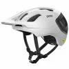 Poc Axion Race MIPS Casco MTB, Hydrogen White/Uranium Black Matt 2 Poc Axion Race MIPS Casco MTB, Hydrogen White/Uranium Black Matt -Vendite Caschi poc axion race mips casco mtb hydrogen white uranium black matt