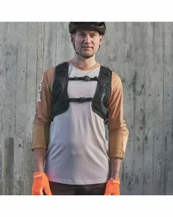Poc Column VPD Zaino/Gilet Paraschiena 13 Litri Idrico Compatibile, Uranium Black 12 Poc Column VPD Zaino/Gilet Paraschiena 13 Litri Idrico Compatibile, Uranium Black -Vendite Caschi poc column vpd zaino gilet paraschiena 13 litri idrico compatibile uranium black 3