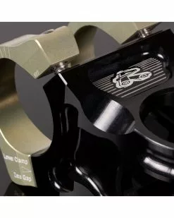 Renthal Attacco Manubrio MTB Apex 50mm 31.8, Nero/Oro (Alluminio) -Vendite Caschi renthal attacco manubrio mtb apex 50mm 318 nero oro alluminio 4